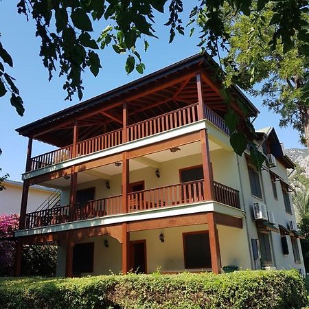 Pinea Pansiyon Kemer Bagian luar foto